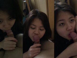 Em sinh viên ngoan ngoãn bú mút như được mùa